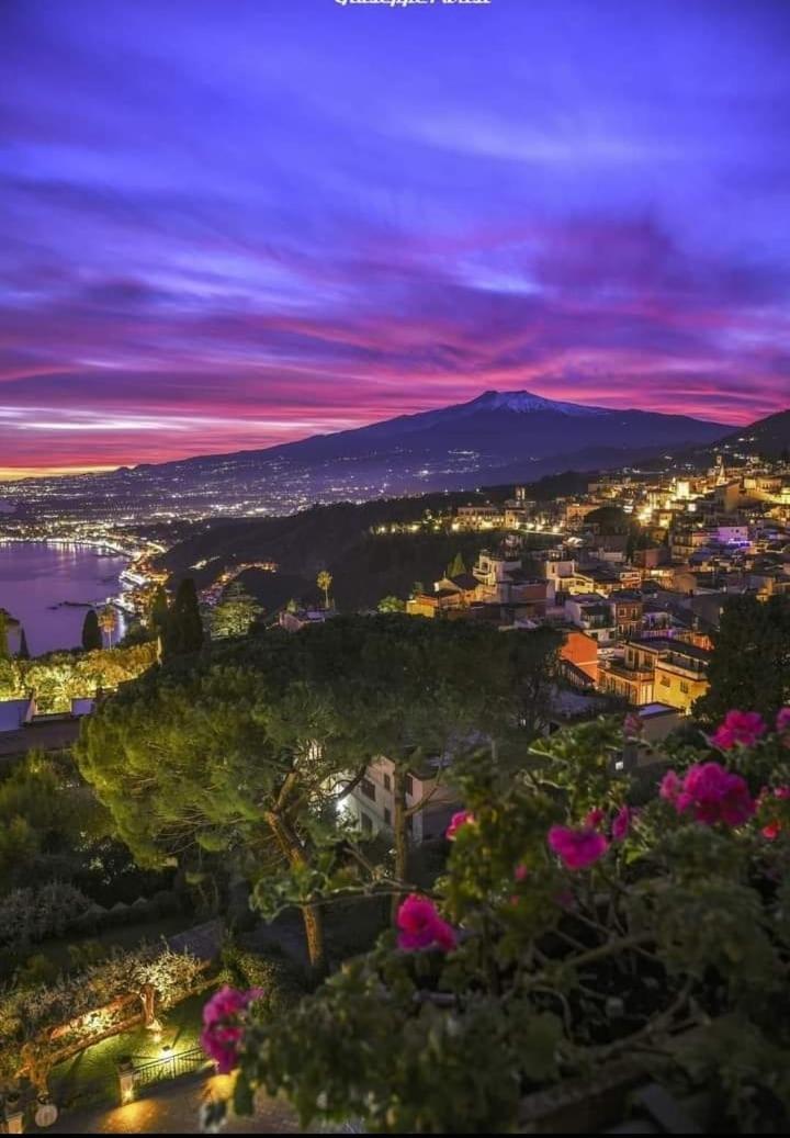 Casa Vacanze Piekny Dom Taormina Kültér fotó